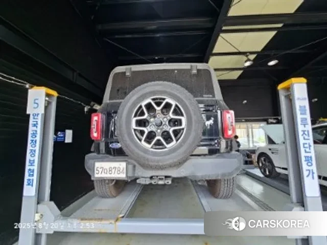 Ford Bronco 6th Generation 2023 Черный из Кореи, фото 2