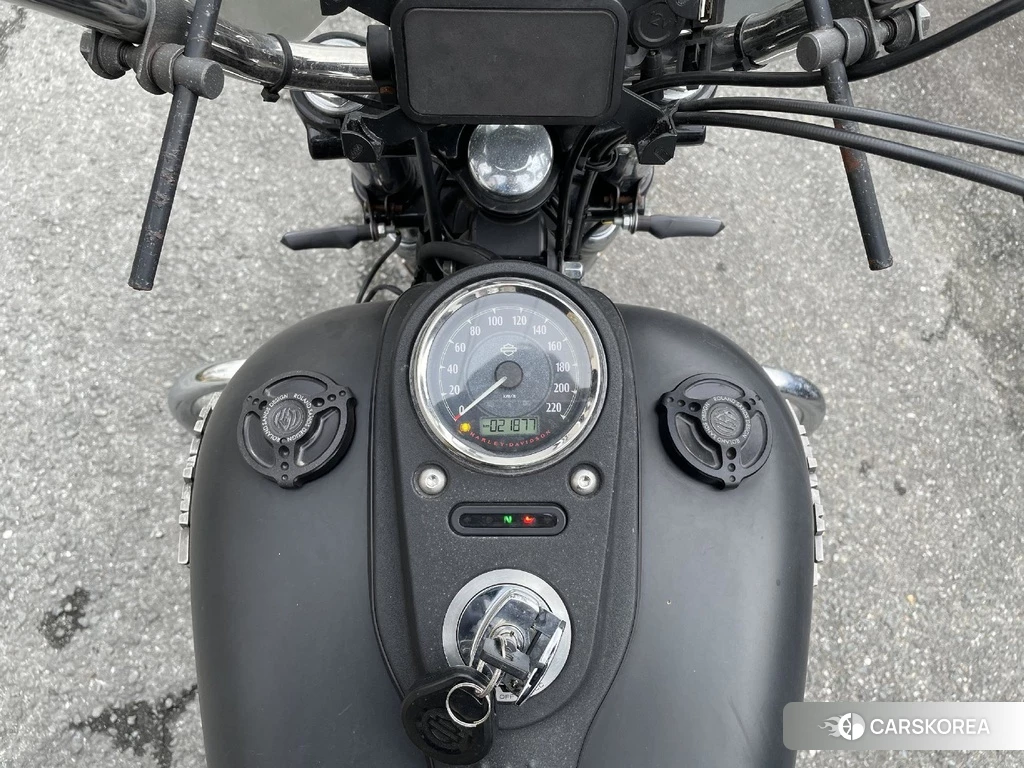 Проданный Harley-Davidson Dyna Street Bob FXDB1580 2014 из Японии, фото 2