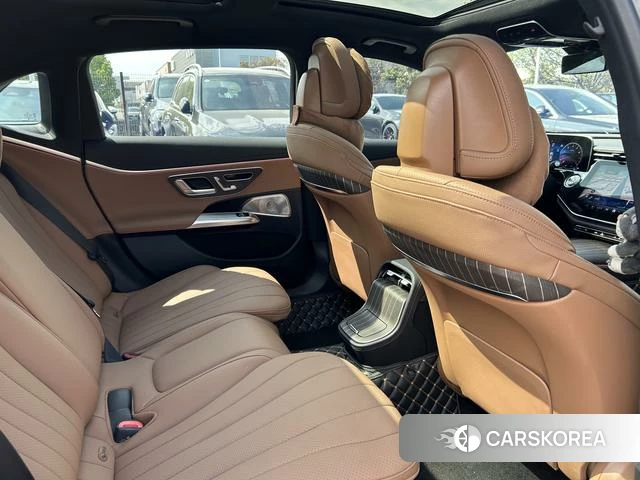 Mercedes-Benz E-class id 3993469 из Китая 8