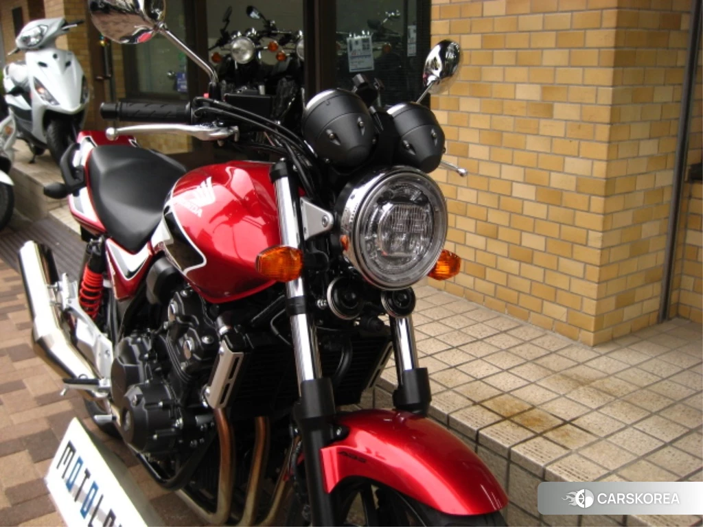 Проданный Honda CB400SF ABS 2022 из Японии