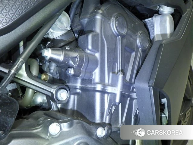 Engine photo