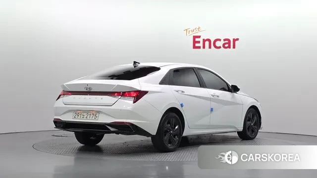 Hyundai Avante (CN7) id 3394934 из Кореи 12