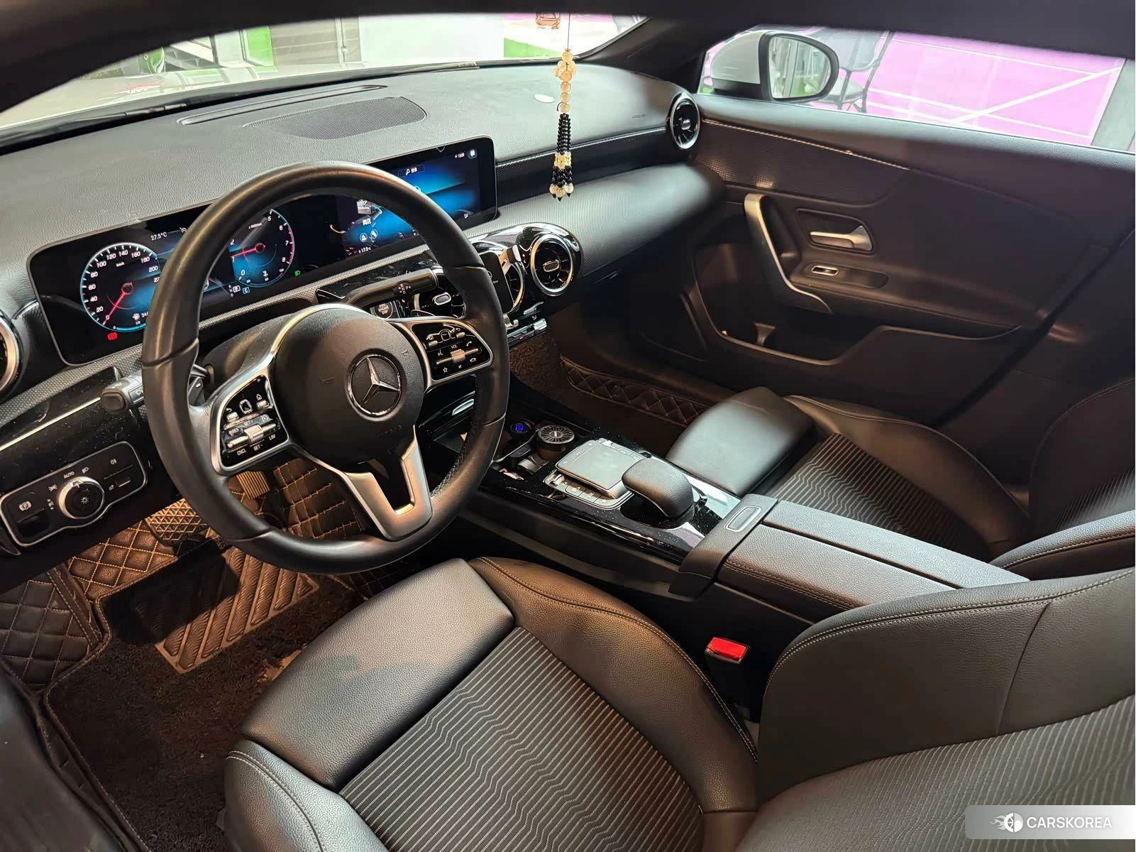 Mercedes-Benz Class A (imported) 2020 Белый из Китая, фото 2