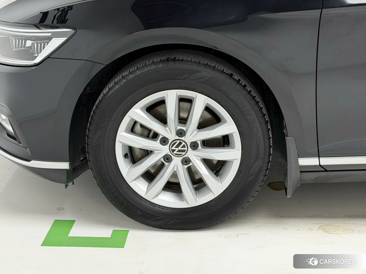 Volkswagen Magotan id 4454264 из Китая 10