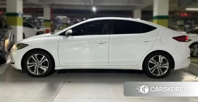 Hyundai Avante AD 2018 Белый из Кореи, фото 2