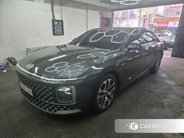 Hyundai Grandeur (GN7) id 3523941 из Кореи 12