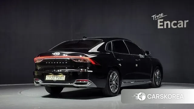 Hyundai The New Grandeur IG id 3379282 из Кореи 12