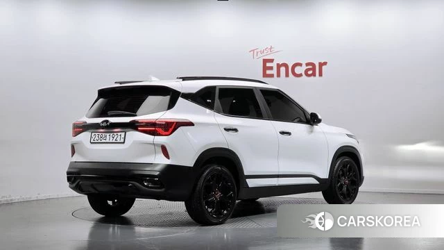 Kia Seltos id 4703030 из Кореи 12