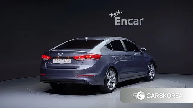 Hyundai Avante AD id 2986796 из Кореи 12