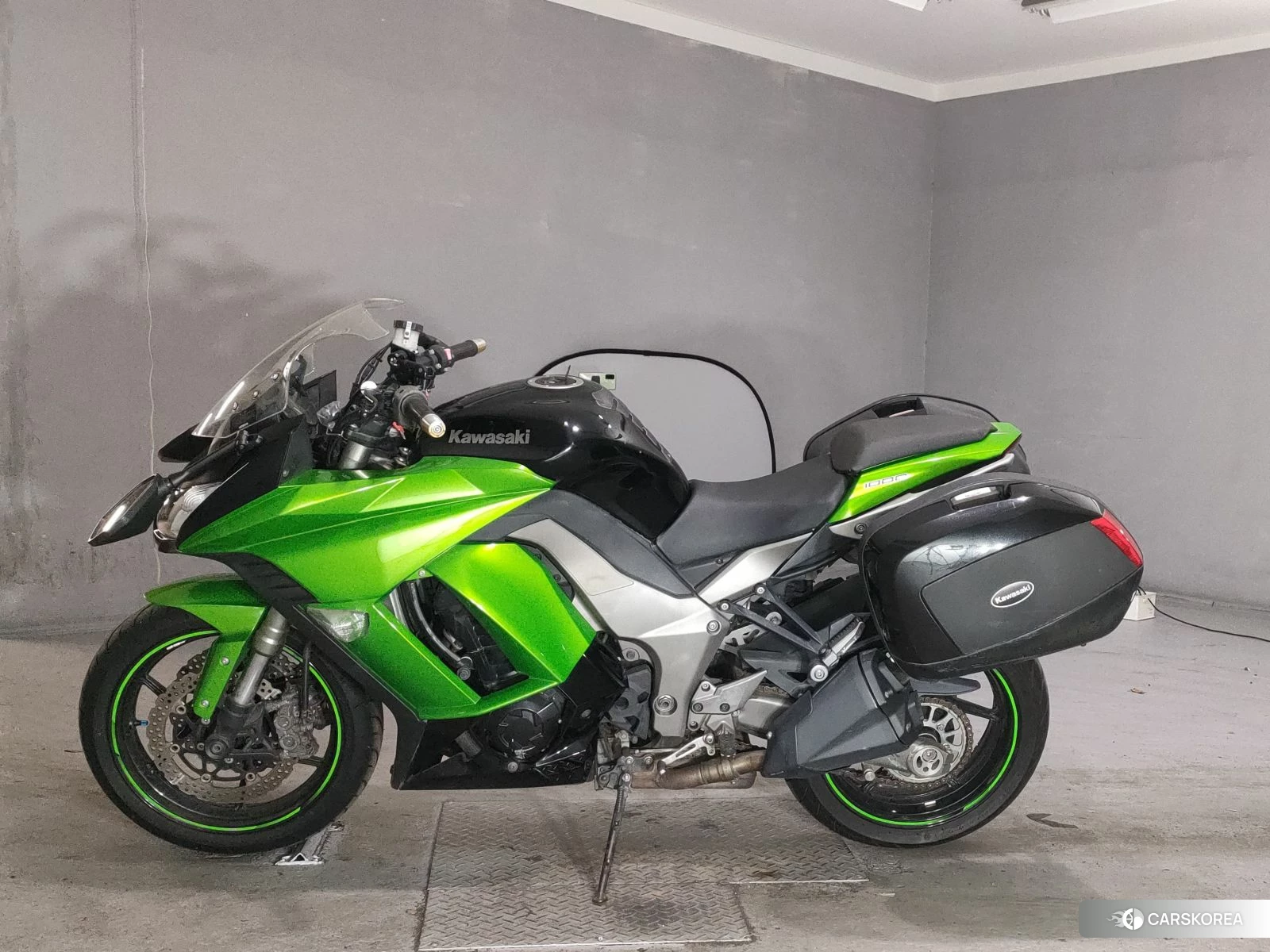Проданный Kawasaki NINJA 1000 2010 из Японии