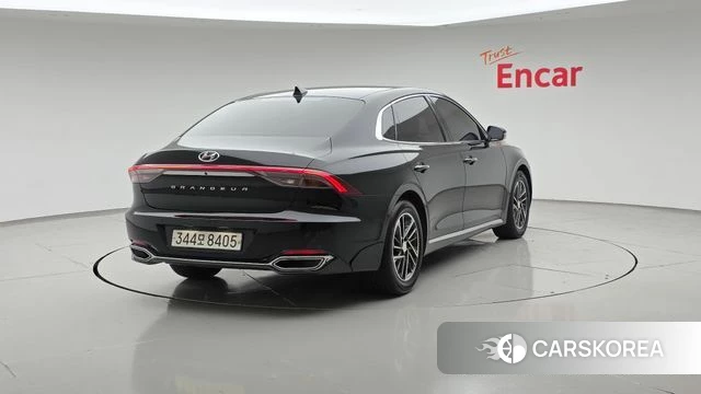 Hyundai The New Grandeur IG id 4317516 из Кореи 12