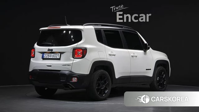 Jeep Renegade id 4557380 из Кореи 12
