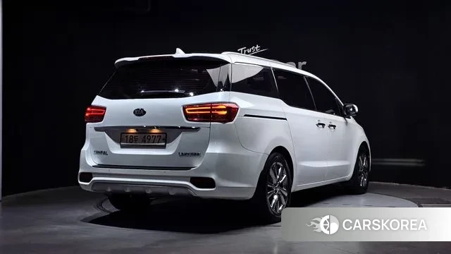 Kia The New Carnival id 3510128 из Кореи 12