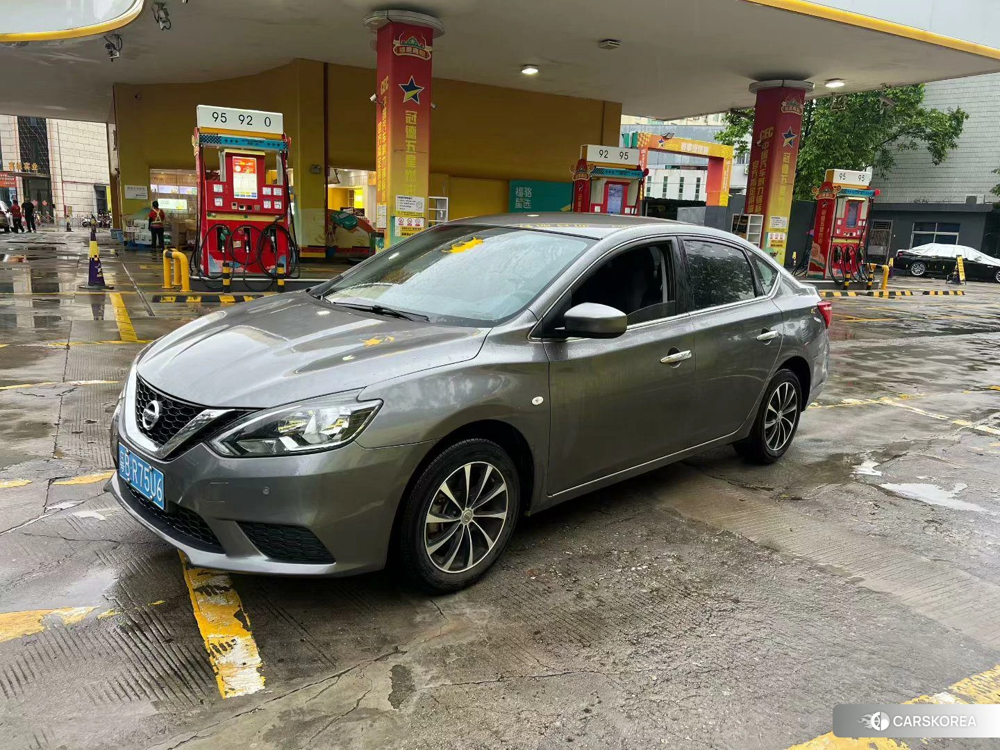 Nissan Xuan Yi 2020 Темно-серый из Китая, фото 2