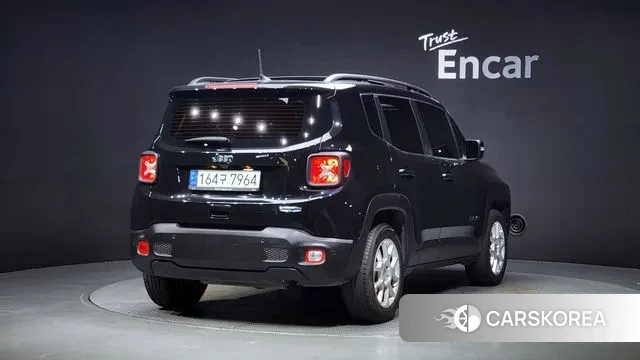 Jeep Renegade id 3165387 из Кореи 12