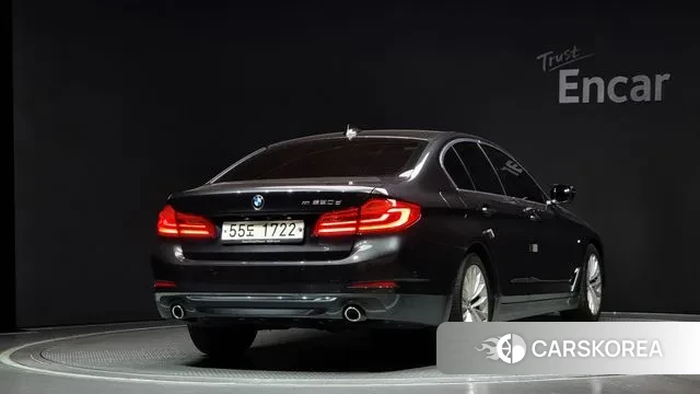 BMW 5 Series (G30) id 3045570 из Кореи 12