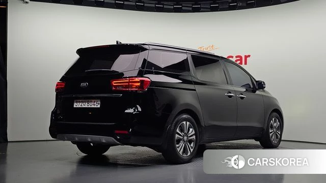 Kia The New Carnival id 4794471 из Кореи 12