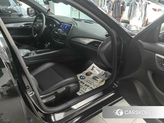 Cadillac CT5 2021 Черный из Китая, фото 2