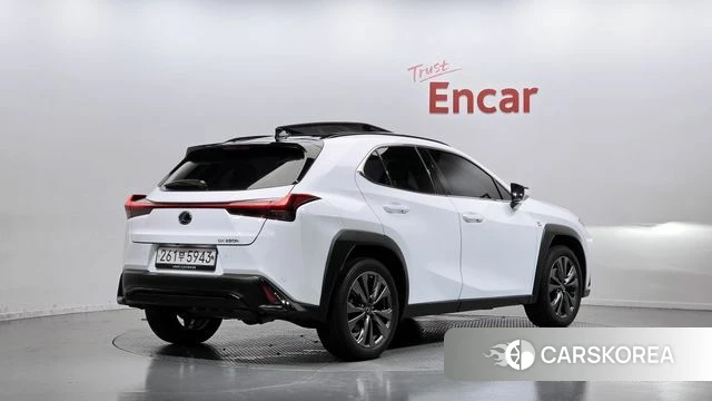 Lexus UX250h id 4757424 из Кореи 12