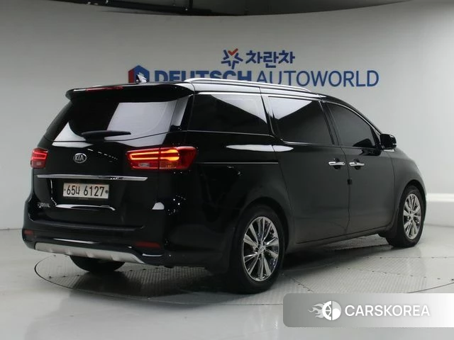 Kia The New Carnival id 4698798 из Кореи 12