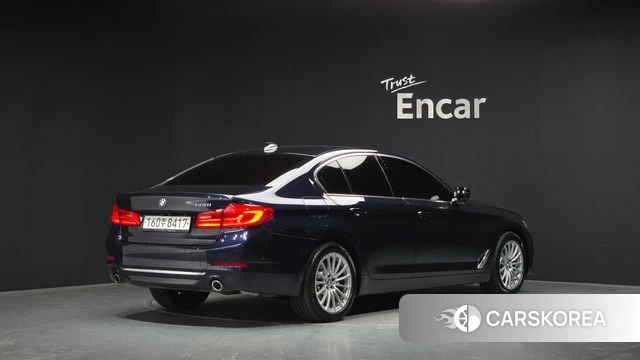 BMW 5 Series (G30) id 4019785 из Кореи 12