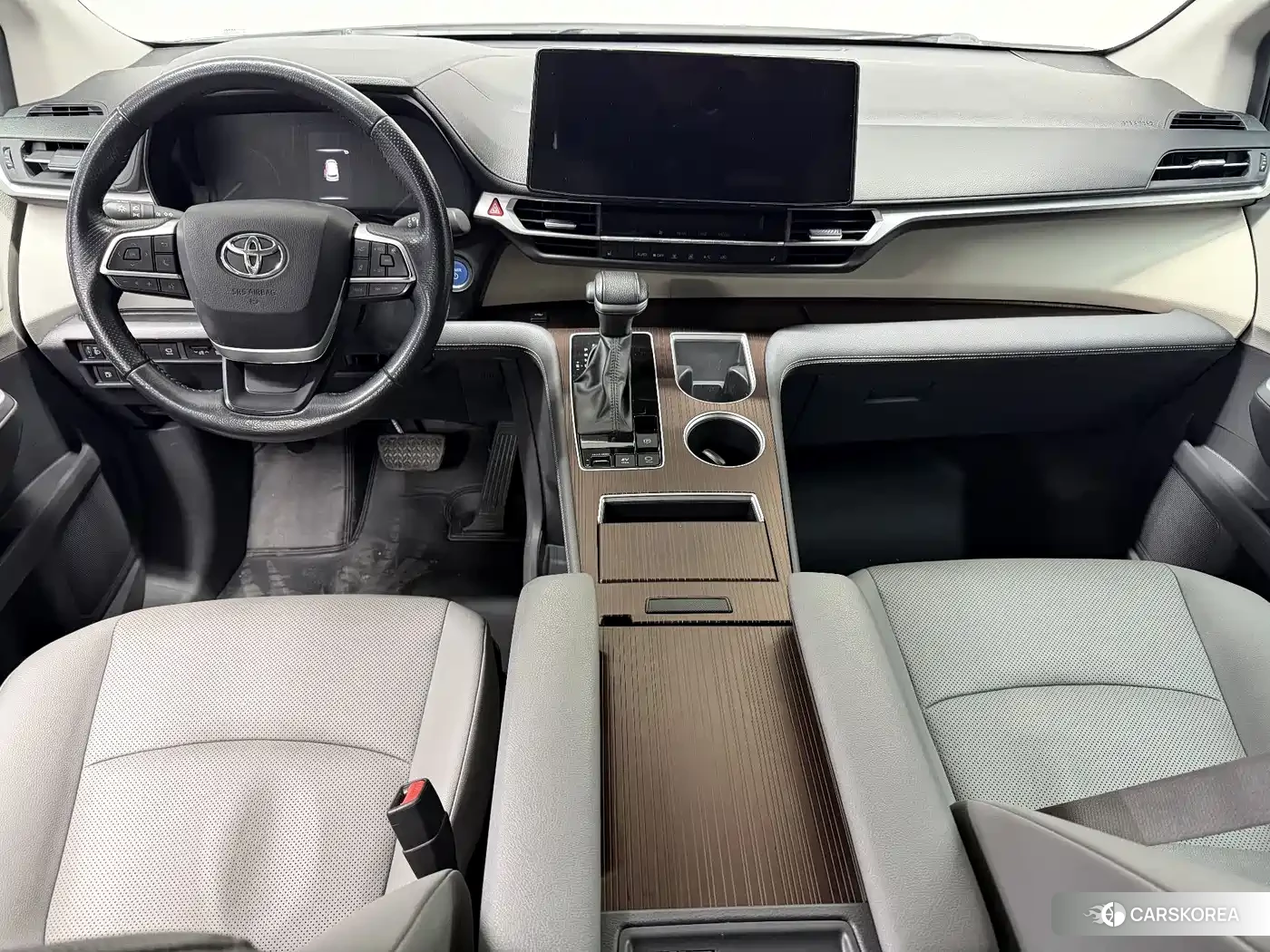 Toyota Granvia 2024 Белый из Китая, фото 2
