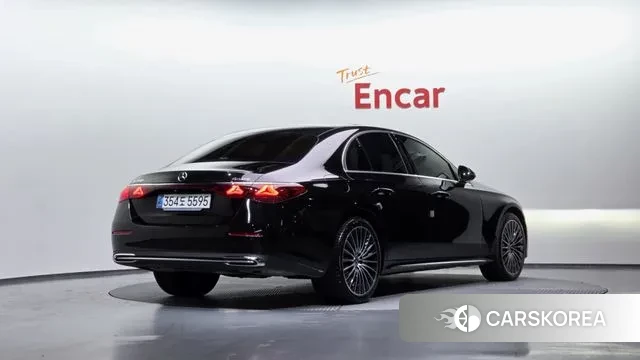 Mercedes-Benz E-Class W214 id 3477348 из Кореи 12