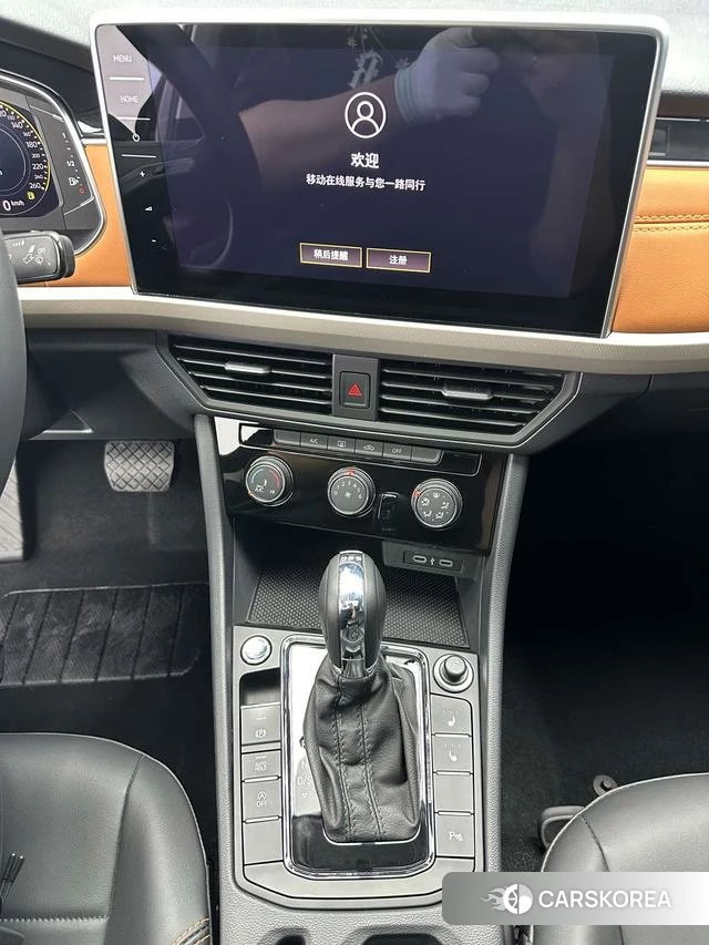 Volkswagen Bora id 4359419 из Китая 10