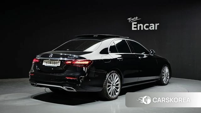 Mercedes-Benz E-Class W213 id 3832511 из Кореи 12