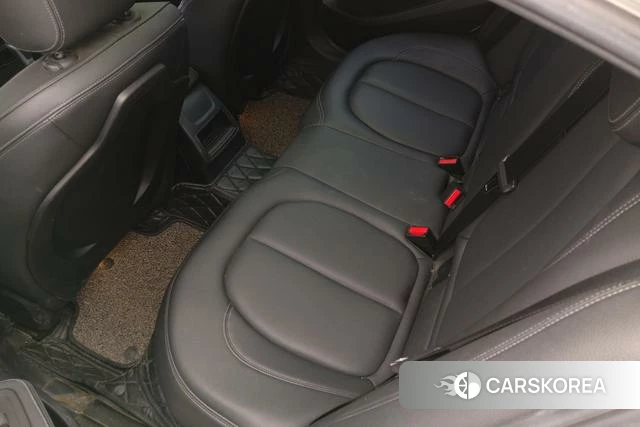 BMW 1 series id 4207452 из Китая 9