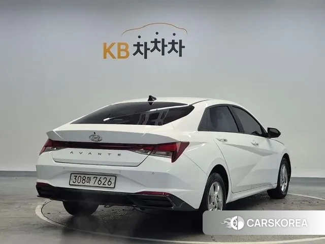 Hyundai Avante (CN7) id 3625428 из Кореи 10