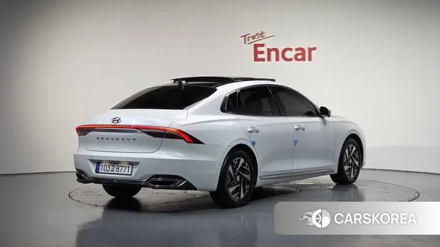 Hyundai The New Grandeur IG Hybrid id 3058742 из Кореи 12