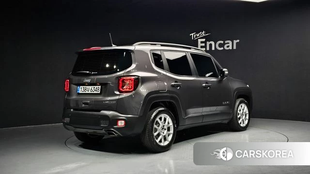 Jeep Renegade id 3904824 из Кореи 12