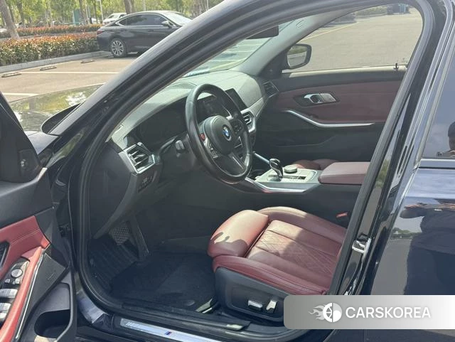 BMW 3 series 2022 Черный из Китая, фото 4