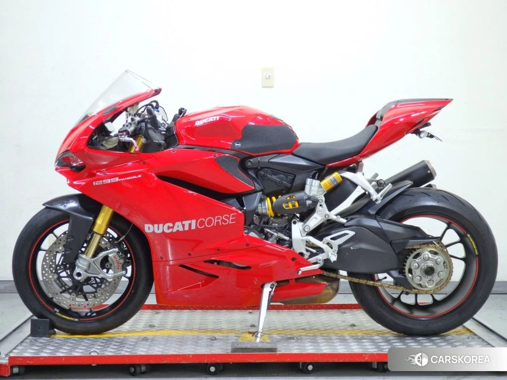 Проданный Ducati 1299 PANIGALE S 2015 из Японии, фото 2