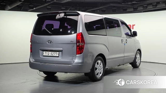 Hyundai The New Grand Starex id 4459519 из Кореи 12