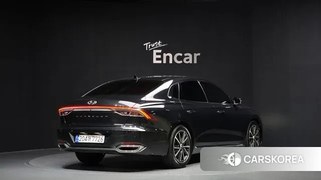 Hyundai The New Grandeur IG id 3396102 из Кореи 12