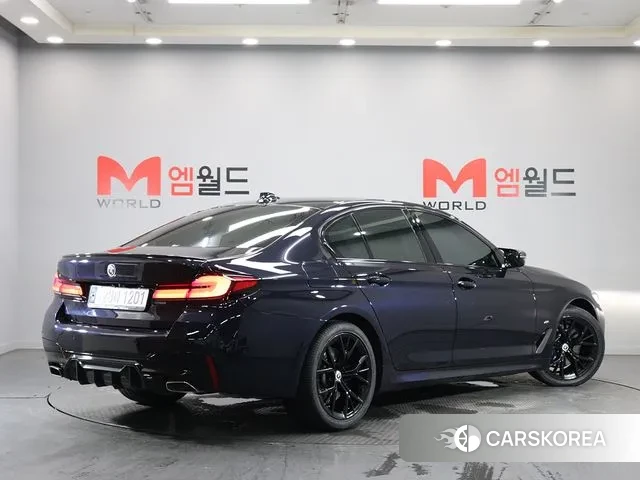 BMW 5 Series (G30) id 3016783 из Кореи 12