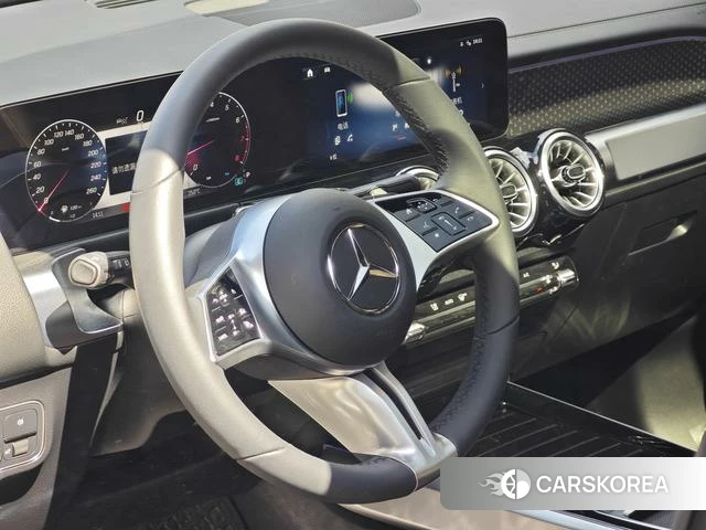Mercedes-Benz GLB id 4291357 из Китая 11
