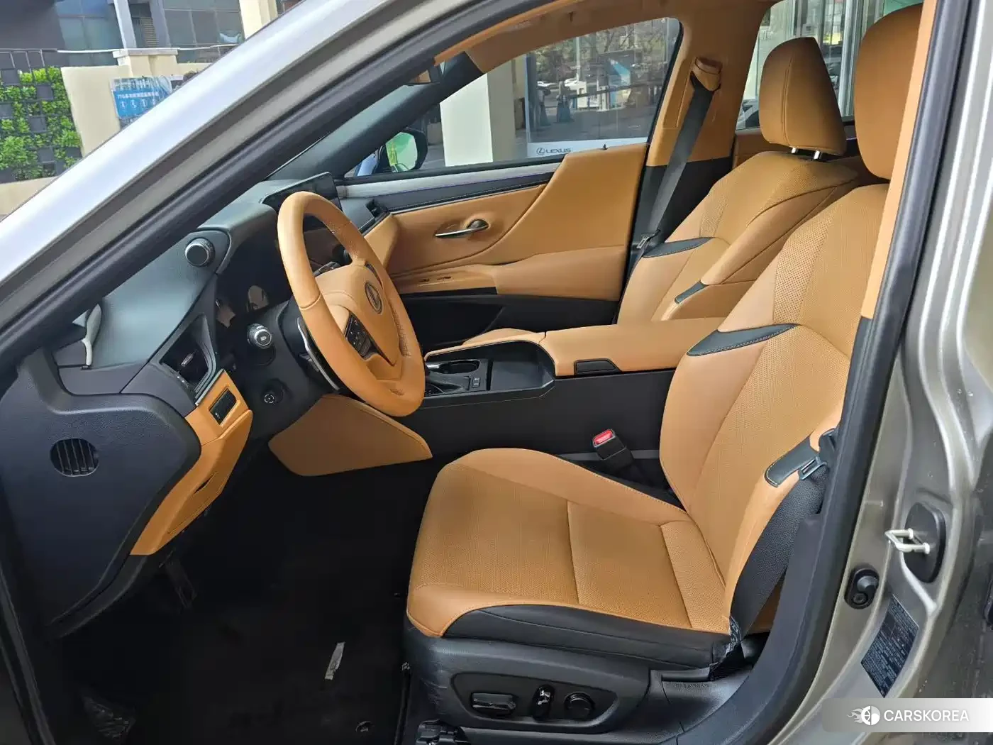 Lexus ES 2025 Silver/gray из Китая, фото 2