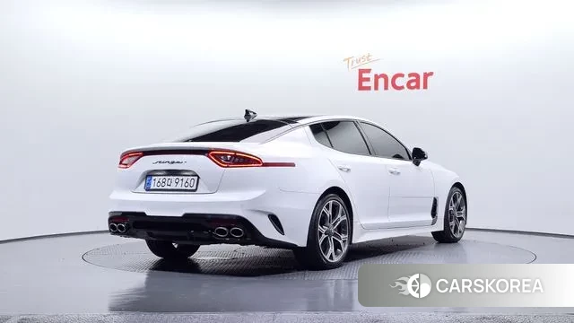 Kia Stinger id 3254111 из Кореи 12