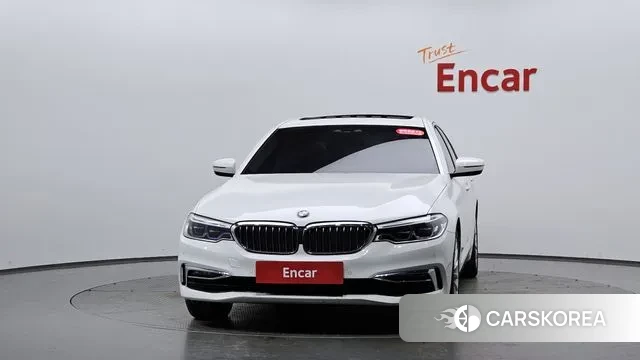 BMW 5 Series (G30) id 3598276 из Кореи 12