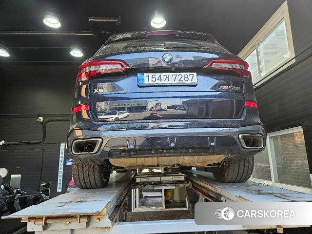 BMW X5 (G05) 2022 Черный из Кореи, фото 2