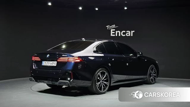 BMW 5 Series (G60) id 4623226 из Кореи 12