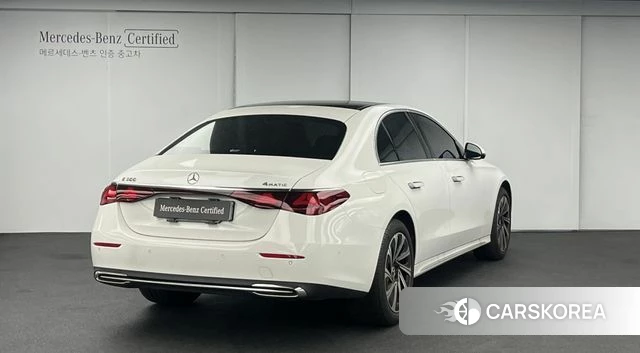 Mercedes-Benz E-Class W214 2024 Белый из Кореи, фото 4