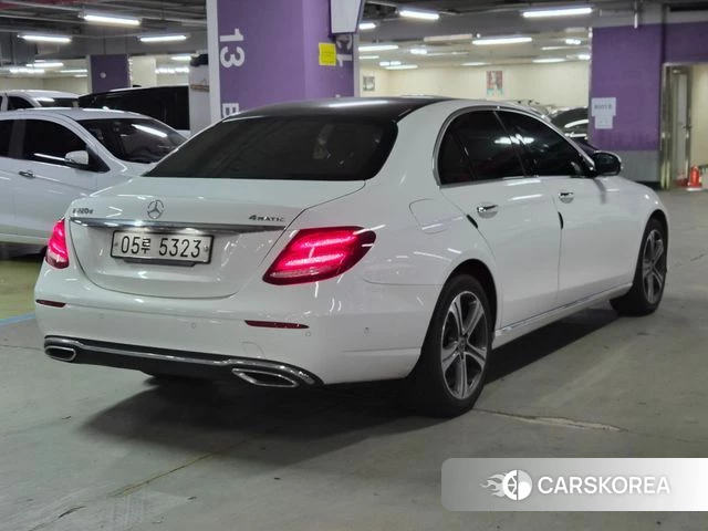 Mercedes-Benz E-Class W213 id 4587258 из Кореи 12