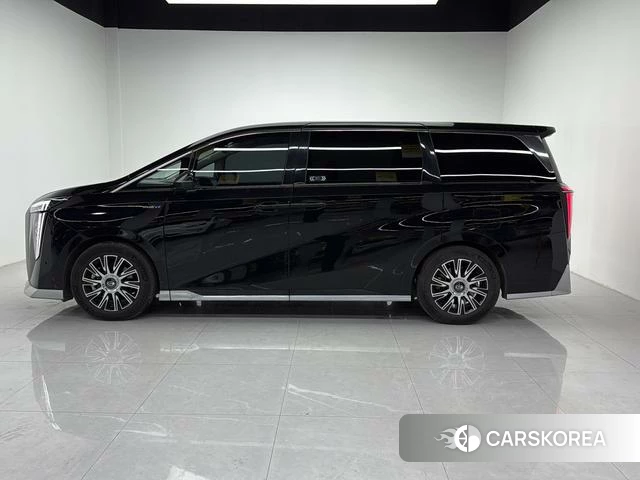 GAC Trumpchi Trumpchi E9 PHEV id 4240554 из Китая 12