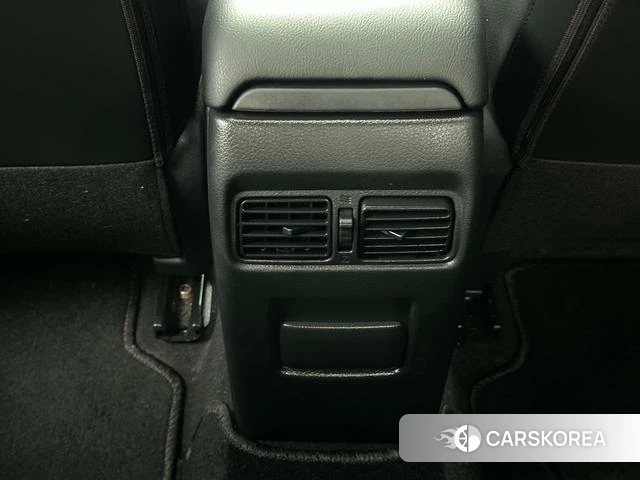 Nissan Xuan Yi id 4235732 из Китая 12