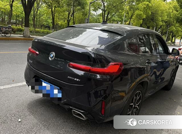 BMW X4 2023 Черный из Китая, фото 2