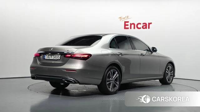 Mercedes-Benz E-Class W213 id 4716244 из Кореи 12